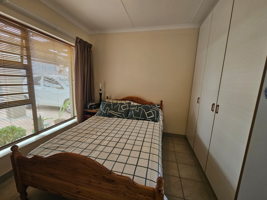 3 Bedroom Property for Sale in Stilbaai Wes Western Cape